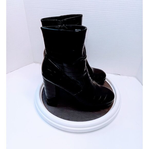 Black Crocodile Embossed Faux Leather Platform Ankle Boots With Side Zipper Clos - Picture 3 of 8